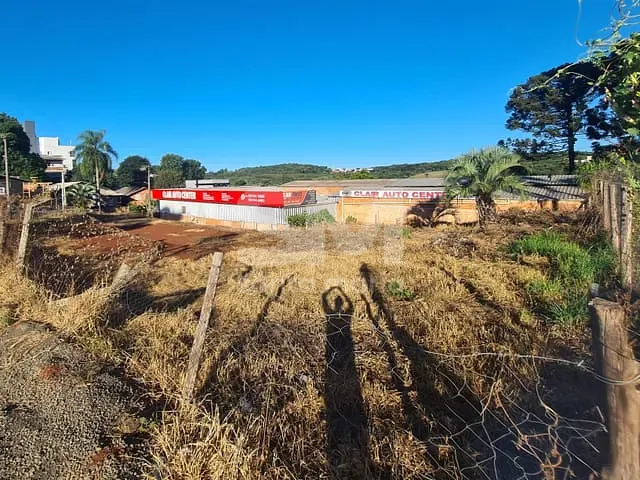 Terreno com 901m², à venda, no bairro Passo dos Fortes em Chapecó