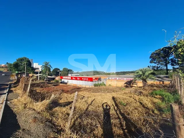 Terreno com 901m², à venda, no bairro Passo dos Fortes em Chapecó