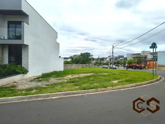 Terreno com 315m², à venda, no bairro Jardins Di Roma em Indaiatuba