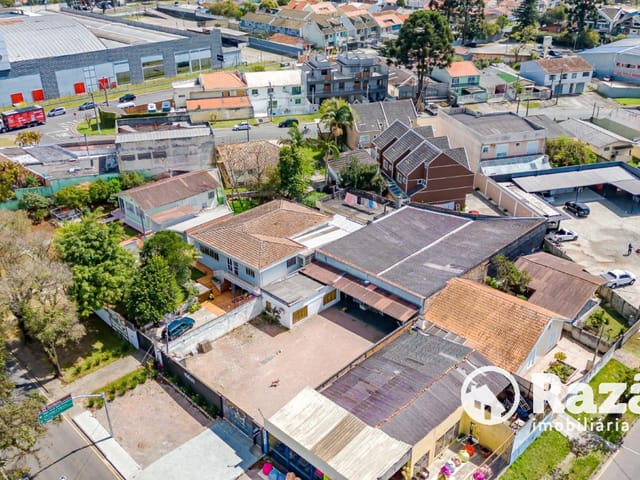 Terreno com 775m², à venda, no bairro Boqueirão em Curitiba