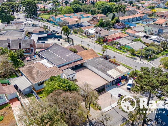 Terreno com 775m², à venda, no bairro Boqueirão em Curitiba
