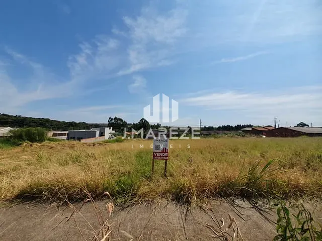 Terreno com 228m², à venda, no bairro Jardim Santiago em Apucarana