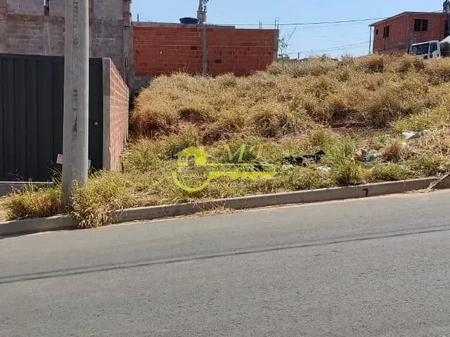 Terreno com 126m², à venda, no bairro Terras do Friburgo em Campinas