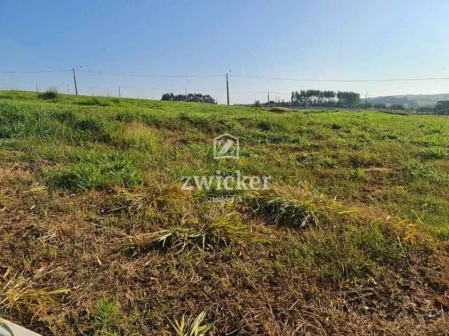 Terreno com 300m², à venda, no bairro Centro em Piratininga