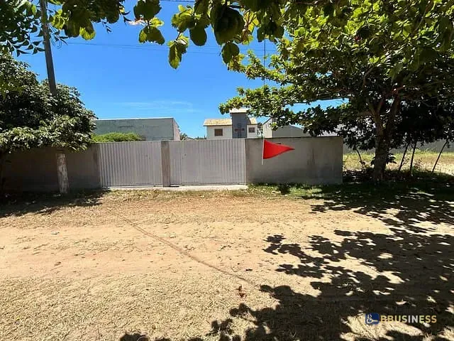 Terreno com 495m², à venda, no bairro Grussaí em São João da Barra