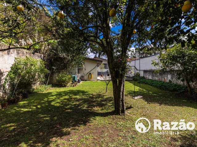 Terreno com 672m², à venda, no bairro Bacacheri em Curitiba