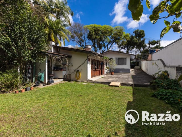 Terreno com 672m², à venda, no bairro Bacacheri em Curitiba