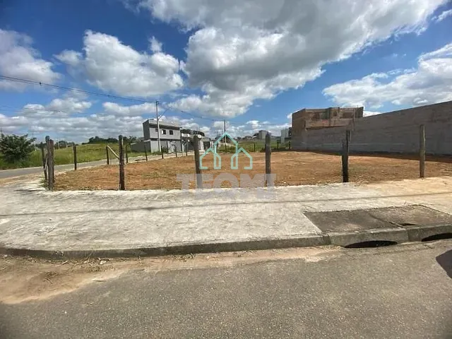 Terreno com 618m², à venda, no bairro Independência em Taubaté