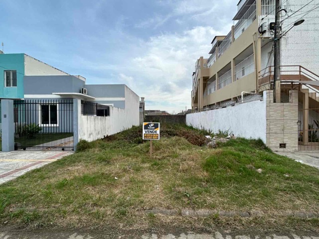 Terreno com 155m², à venda, no bairro Nova Tablada em Pelotas