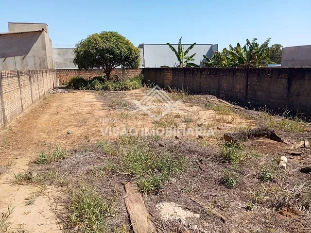 Terreno à venda, no bairro Jardim Bougainville em Sinop