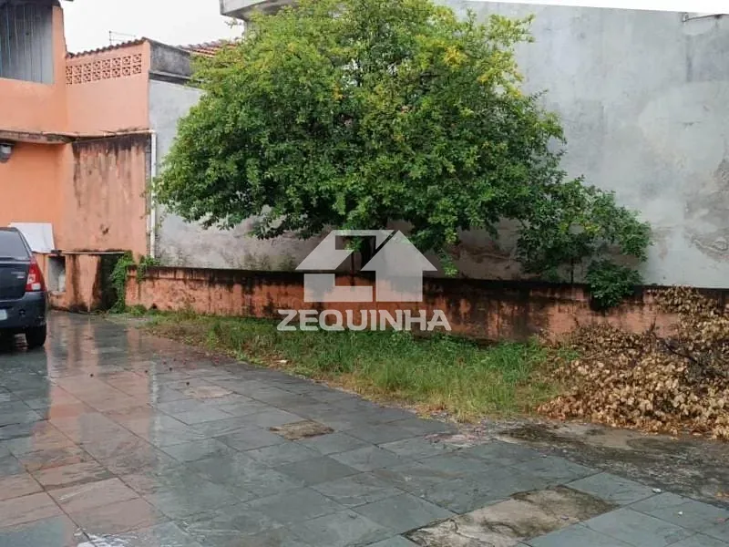 Terreno, 306 m² - Foto 1