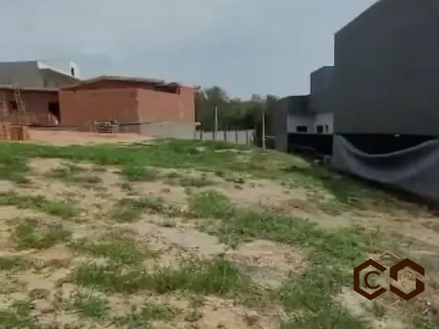 Terreno com 374m², à venda, no bairro Colinas de Indaiatuba em Indaiatuba