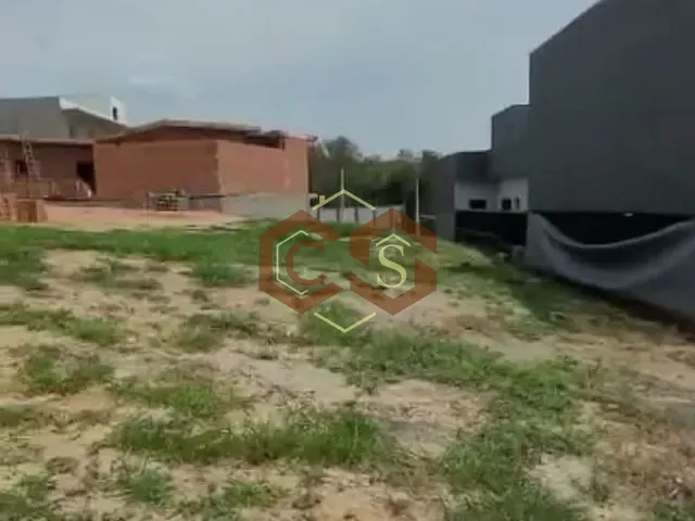 Terreno com 374m², à venda, no bairro Colinas de Indaiatuba em Indaiatuba