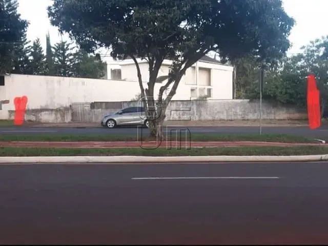 Terreno com 2531m², à venda, no bairro Centro em Londrina