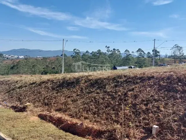 Terreno com 250m², à venda, no bairro Cézar de Souza em Mogi das Cruzes