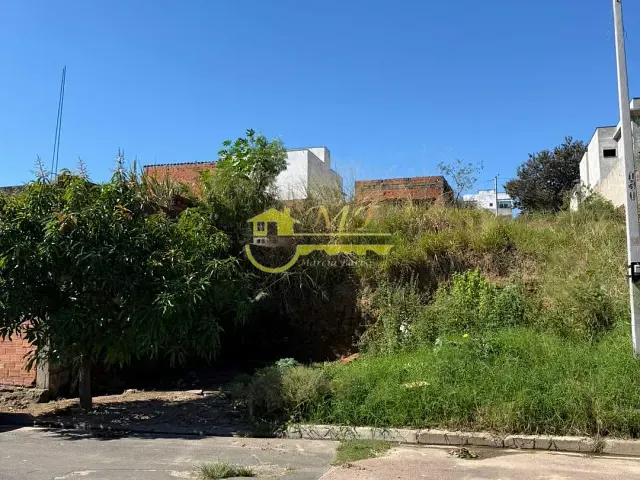 Terreno com 300m², à venda, no bairro Jardim São Judas Tadeu em Campinas