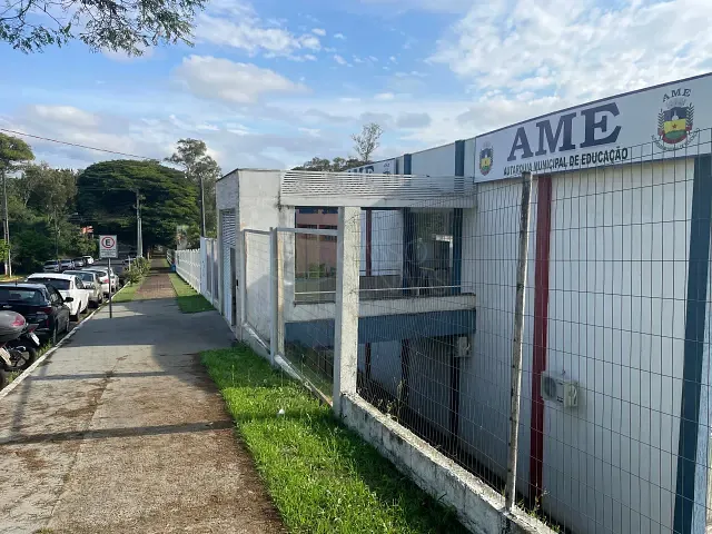Terreno com 436m², à venda, no bairro Centro em Apucarana
