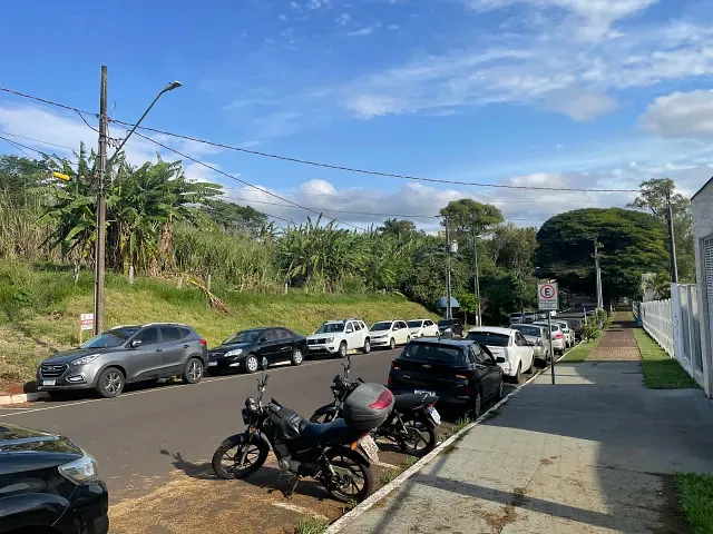 Terreno com 436m², à venda, no bairro Centro em Apucarana