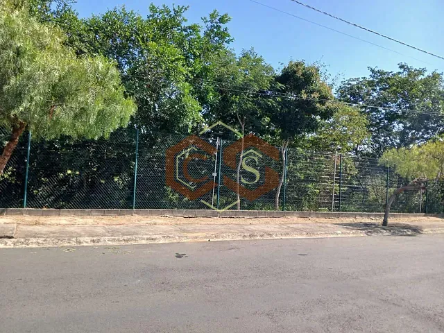 Terreno com 444m², à venda, no bairro Colinas de Indaiatuba em Indaiatuba