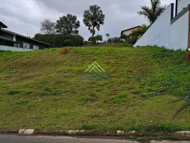 Terreno com 856m², à venda, no bairro Residencial do Lagos em Itupeva