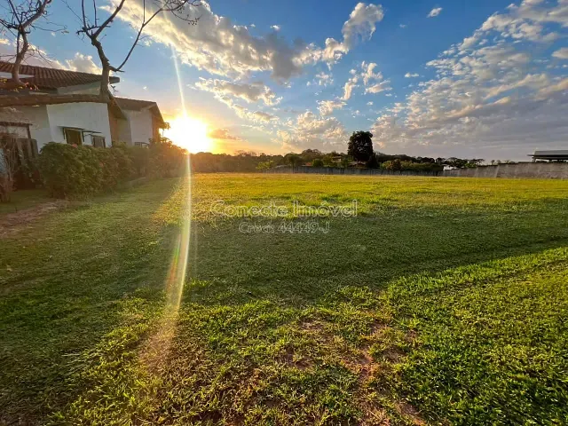 Terreno com 990m², à venda, no bairro Chácara São José em Jaguariúna