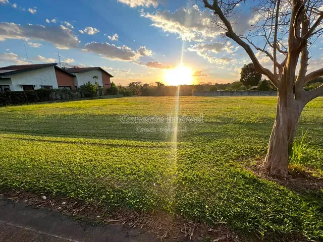 Terreno com 990m², à venda, no bairro Chácara São José em Jaguariúna