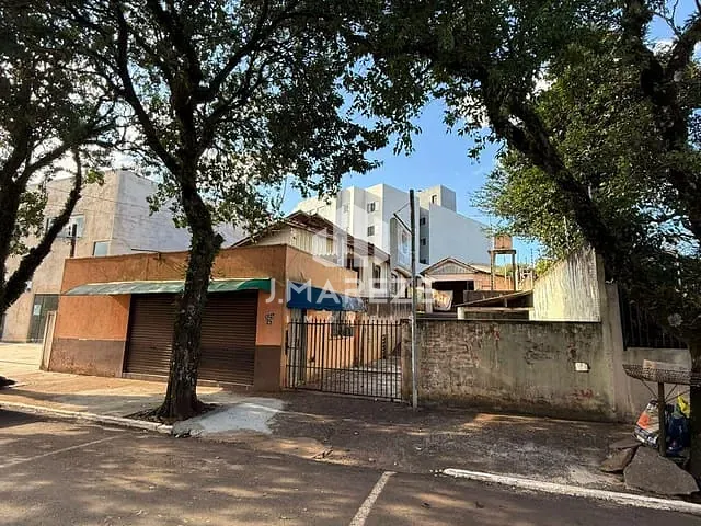 Terreno com 430m², à venda, no bairro Vila São José em Apucarana