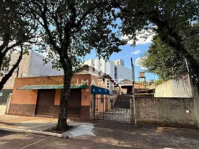 Terreno com 430m², à venda, no bairro Vila São José em Apucarana