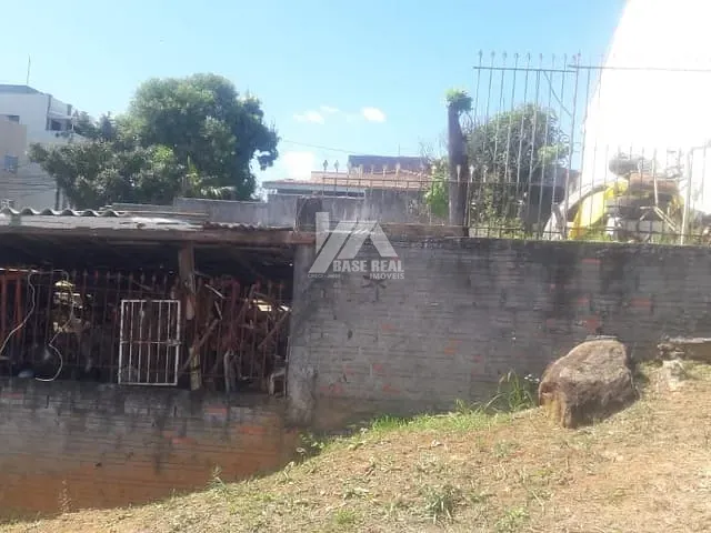 Terreno com 405m², à venda, no bairro Bonsucesso em Guarapuava