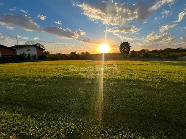 Terreno com 990m², à venda, no bairro Plazza Ville em Jaguariúna