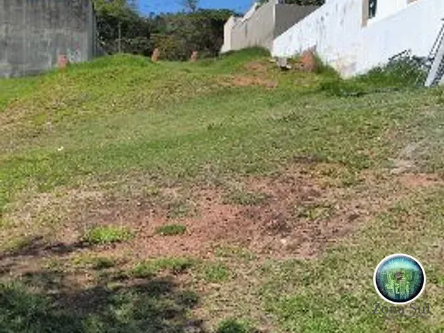 Terreno com 300m², à venda, no bairro Vila Domingues em Votorantim