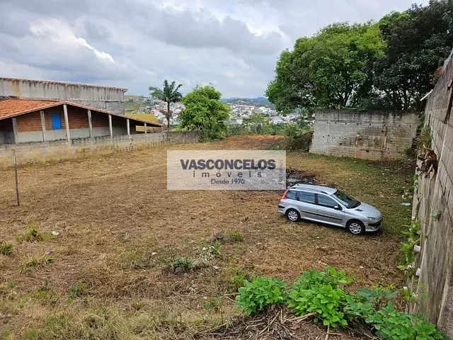 Terreno com 723m², à venda, no bairro Jardim Guimarães em São José dos Campos