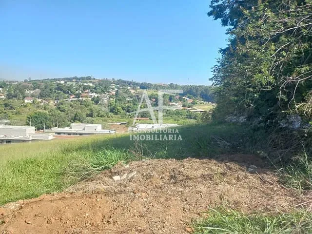 Terreno com 2160m², à venda, no bairro Chácaras Cataguá em Taubaté