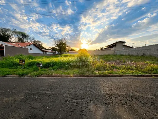 Terreno com 500m², à venda, no bairro Estância das Flores em Jaguariúna