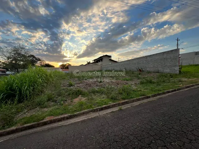 Terreno com 500m², à venda, no bairro Estância das Flores em Jaguariúna