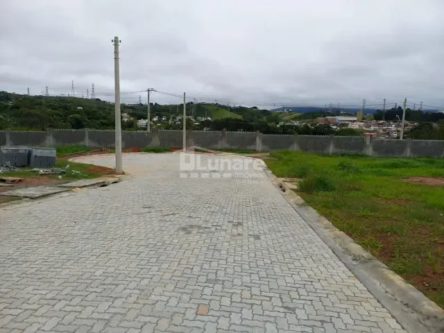 Terreno com 300m², à venda, no bairro Cocuera em Mogi das Cruzes