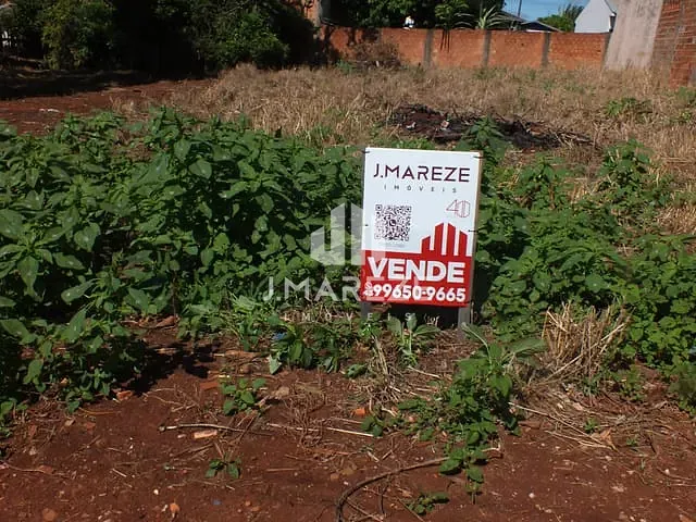 Terreno com 297m², à venda, no bairro Núcleo Habitacional Djalma Mendes de Oliveira em Apucarana