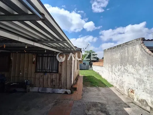 Terreno à venda, no bairro Boqueirão em Curitiba