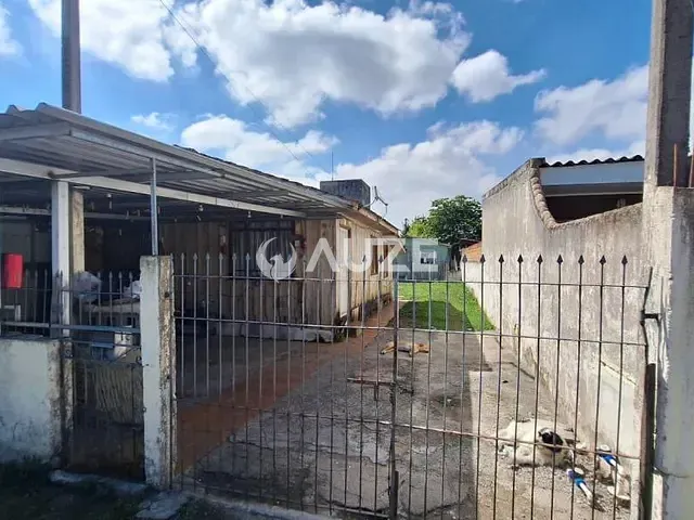 Terreno à venda, no bairro Boqueirão em Curitiba