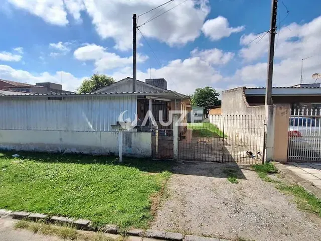 Terreno à venda, no bairro Boqueirão em Curitiba