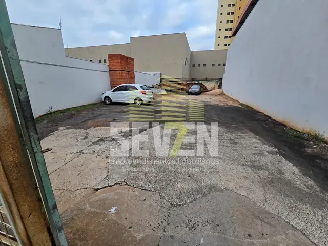 Terreno com 263m², à venda, no bairro Centro em Bauru