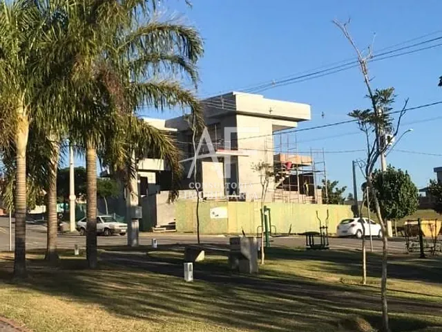 Terreno com 288m², à venda, no bairro Itapecerica em Taubaté