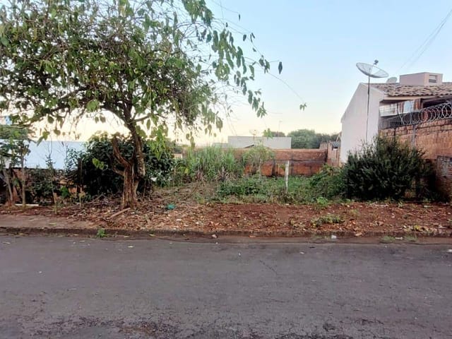 Foto do Terreno - 🏡✨ OPORTUNIDADE NO JARDIM TAROBÁ ✨🏡 EXCELENTE TERRENO RESIDENCIAL DE 370m² PRÓXIMO À TV TIBAJI! | J. Mareze Imóveis Ltda