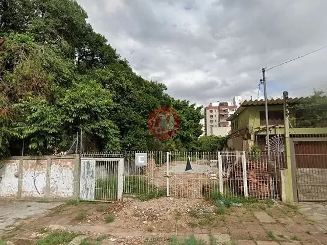 Terreno com 379m², à venda, no bairro Santana em Porto Alegre