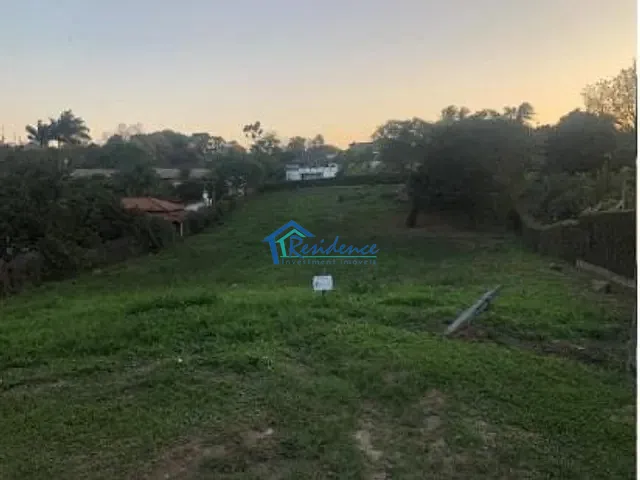 Terreno com 3000m², à venda, no bairro Colinas do Mosteiro de Itaici em Indaiatuba