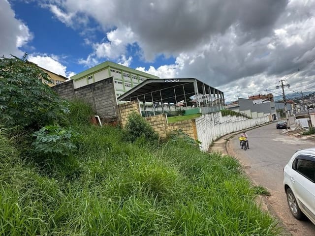 Terreno com 1200m², à venda, no bairro Extrema em Extrema