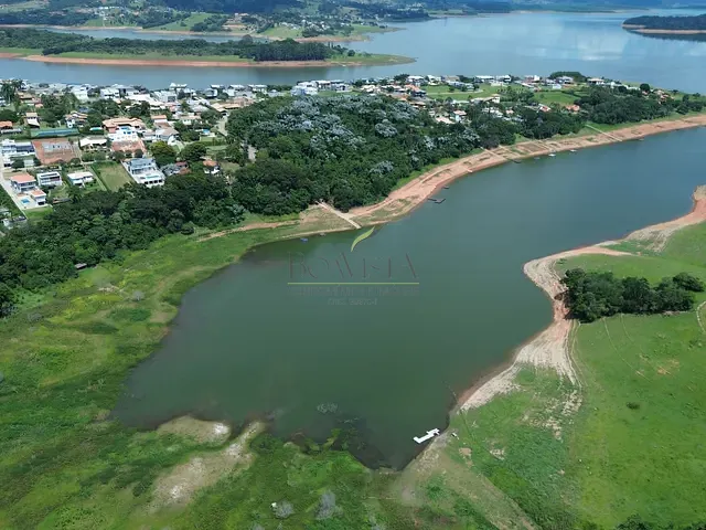 Terreno com 1050m², à venda, no bairro Riviera do Jaguari em Piracaia
