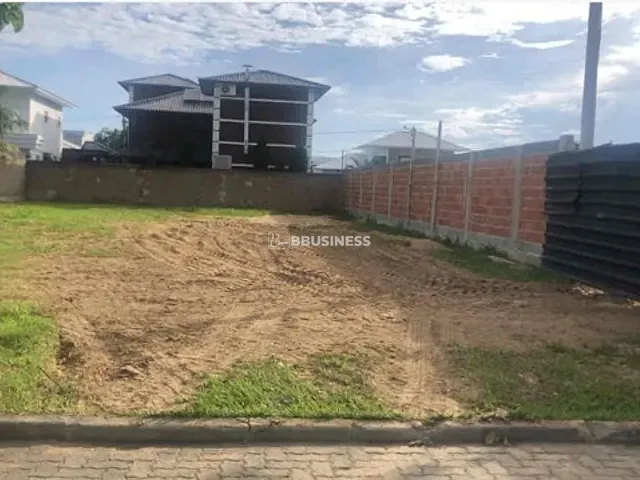 Terreno com 450m², à venda, no bairro Vila da Rainha em Campos dos Goytacazes