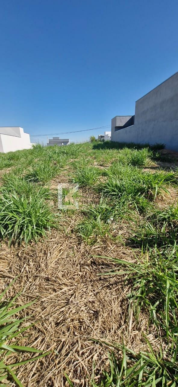 Terreno à venda, 10m² - Foto 1