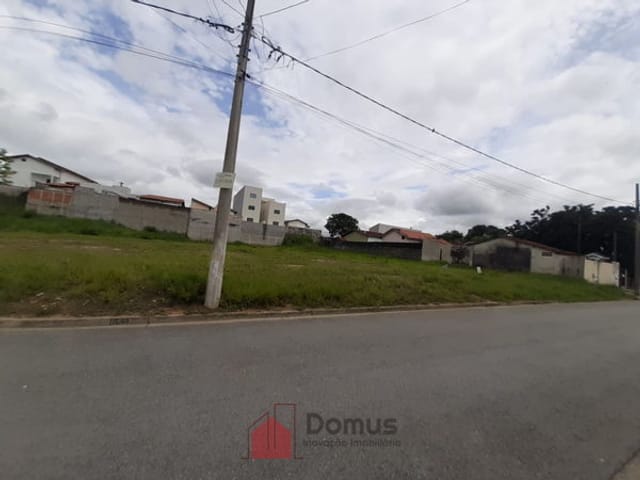 Terreno com 502m², à venda, no bairro Residencial Jardim Aurora em Pindamonhangaba